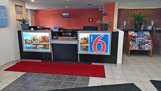 Motel 6-Newport, Ri エクステリア 写真