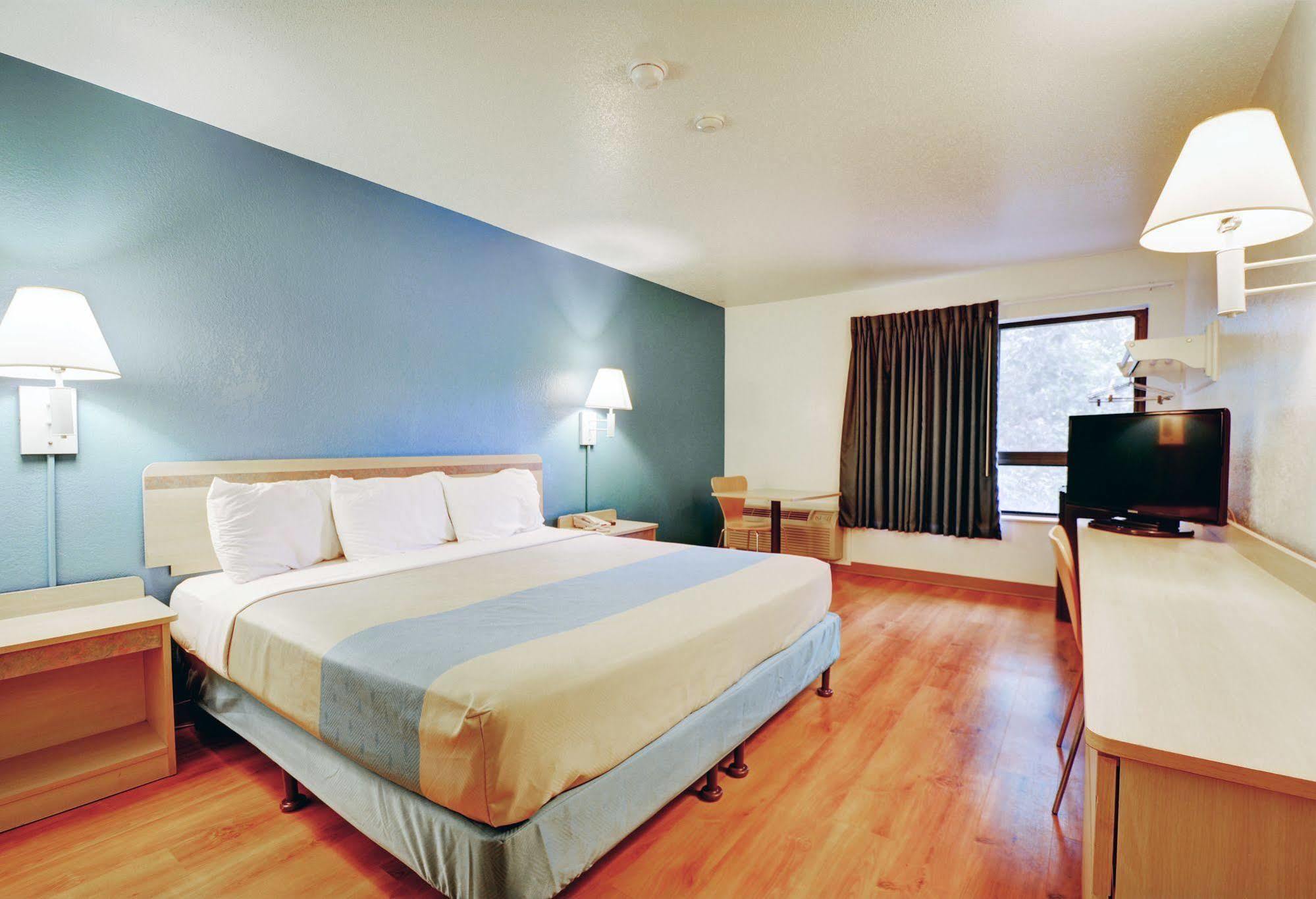 Motel 6-Newport, Ri エクステリア 写真